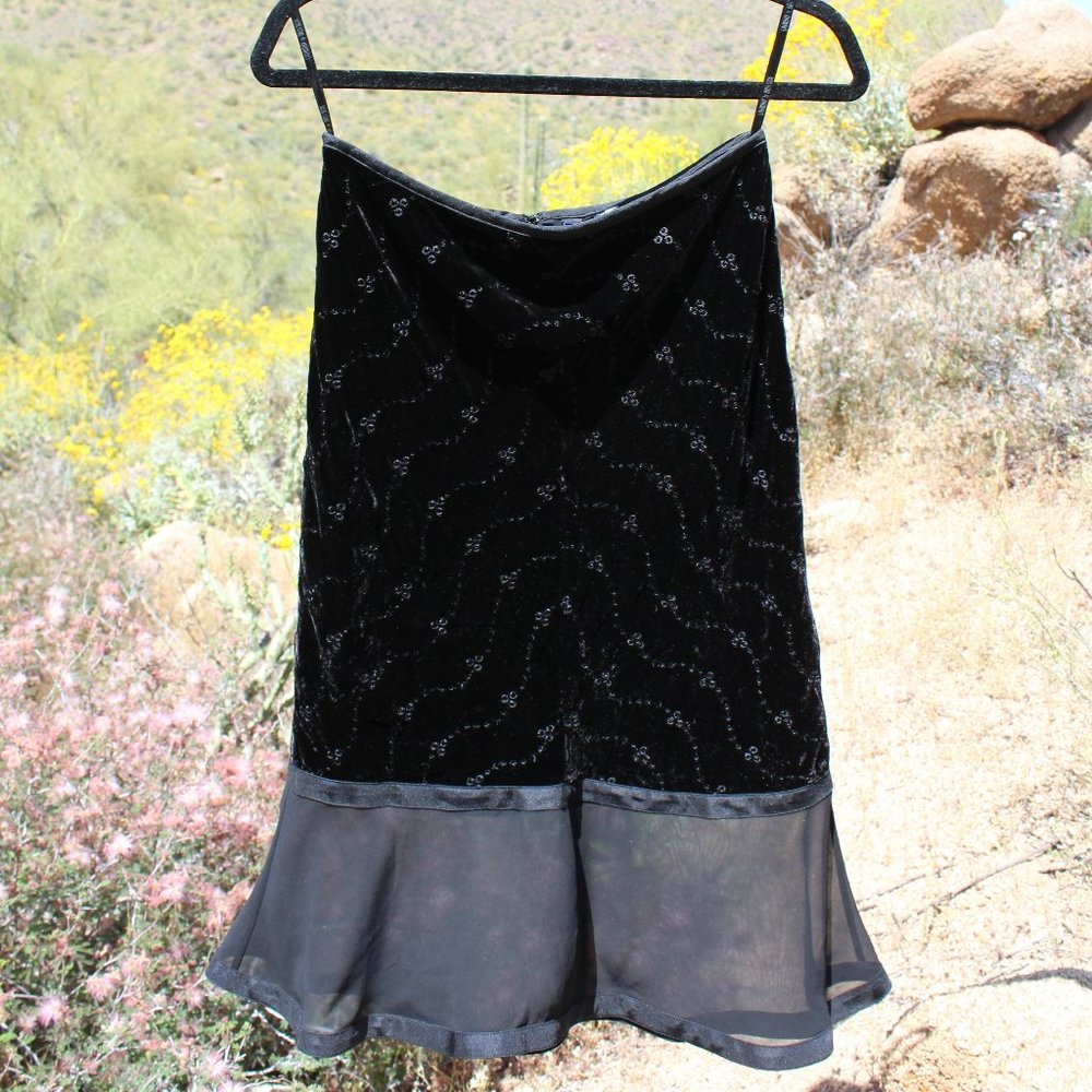 Black Embroidered Velvet Skirt*~ Size 2~